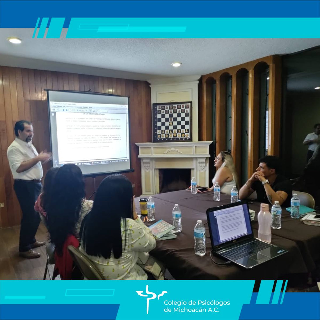 Terminando el Curso de Inducción para nuevos miembros.